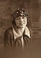 Nell Mercer 1910-20.jpg