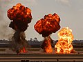 Datei:Explosions.jpg