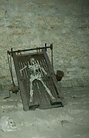 Уред за мъчение.jpg